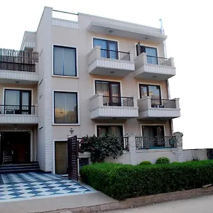 3* Guest house Royal Sapphire